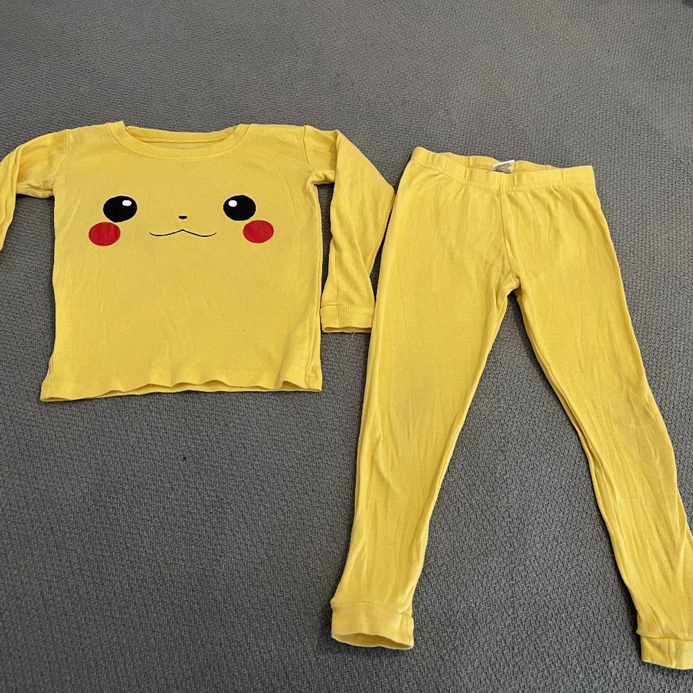 PJ Set - Pikachu